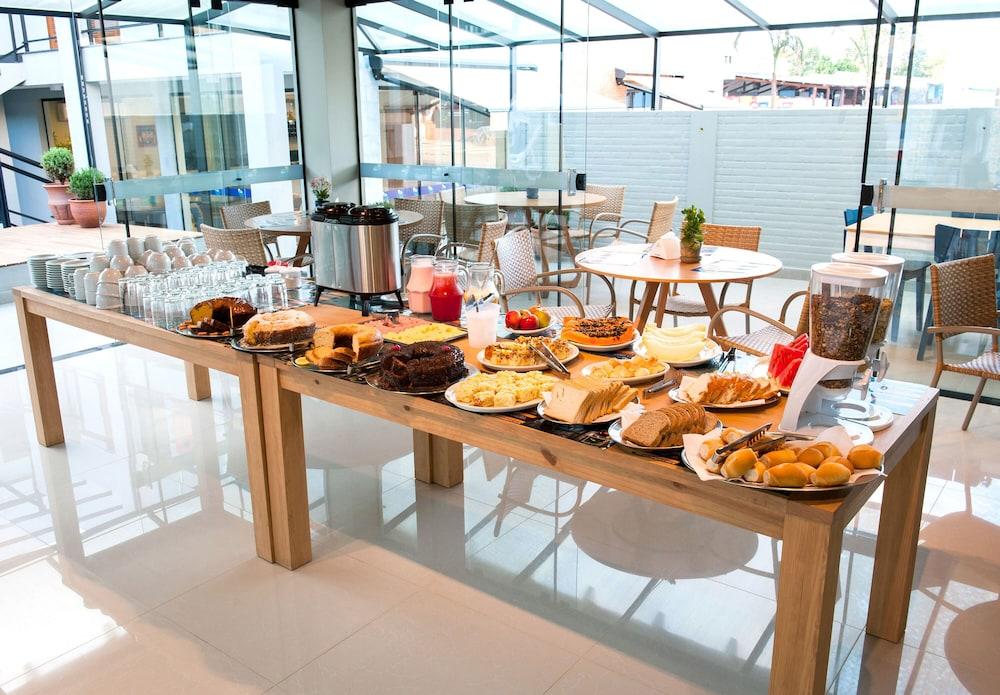 Clh Suites Bonito Centro 外观 照片